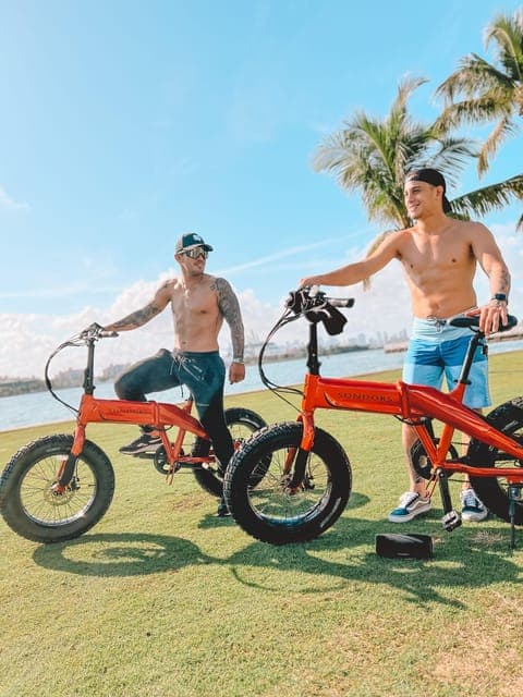 A South Beach Joyride Gallery Image 4