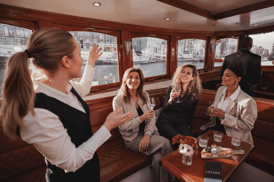 2-Hour Luxury Canal Cruise with Snacks & Drinks Gallery Image 2