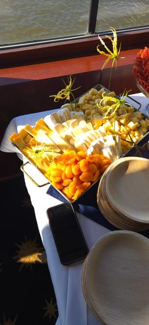 Peekskill: Weekend Brunch Cruise Gallery Image 4