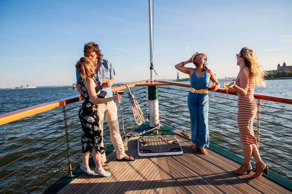 Evening Jazz Cruise on the Yacht Manhattan Gallery Image 3
