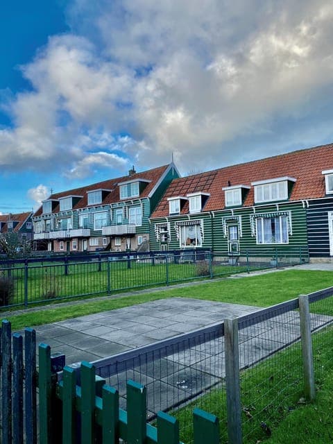 Volendam: Bike Rental including Highlights-Routes Gallery Image 3