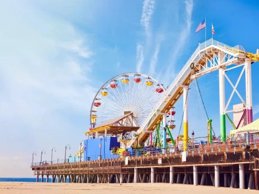 Anaheim: Hollywood Grand Tour with Hotel Pickup Gallery Image 2