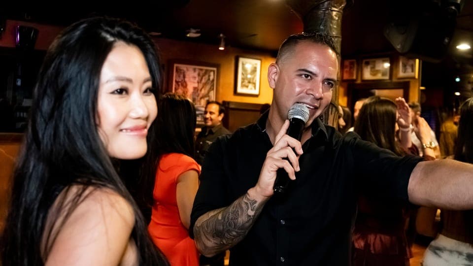 Miami Salsa Party: Lessons, Mojitos, Appetizers & Live Music Gallery Image 3