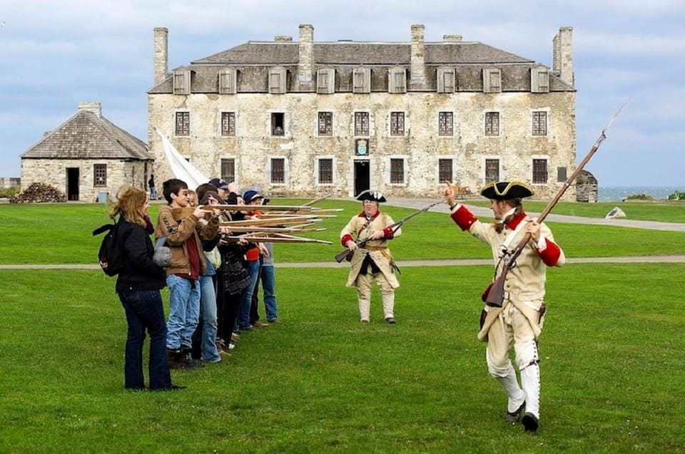 Toronto, Niagara Falls & Thousand Islands 3-day Tour from NY Gallery Image 3