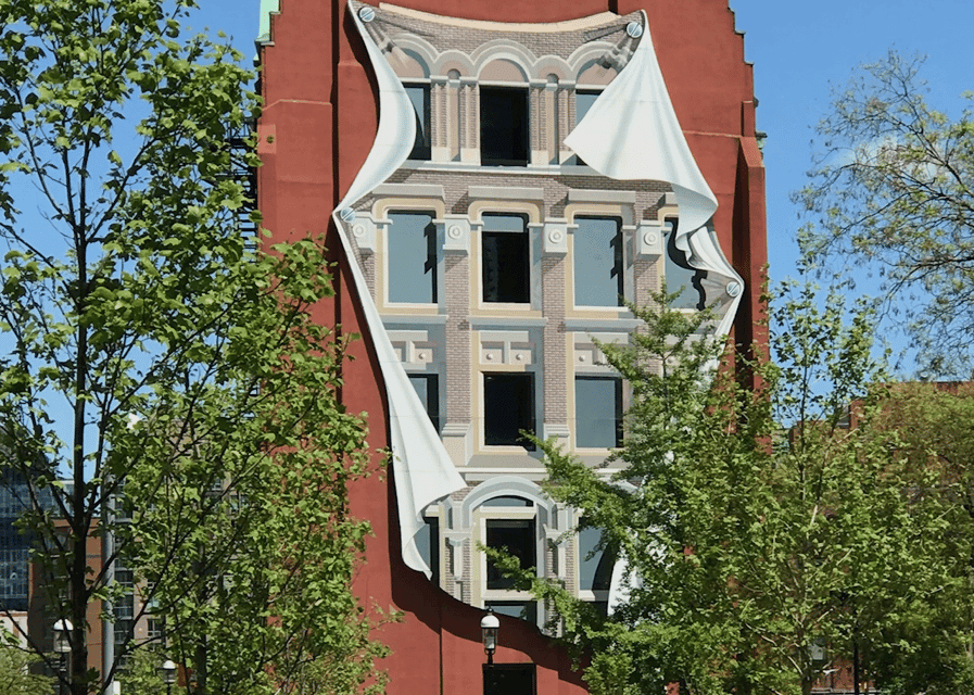 City Walking Tour Gallery Image 3