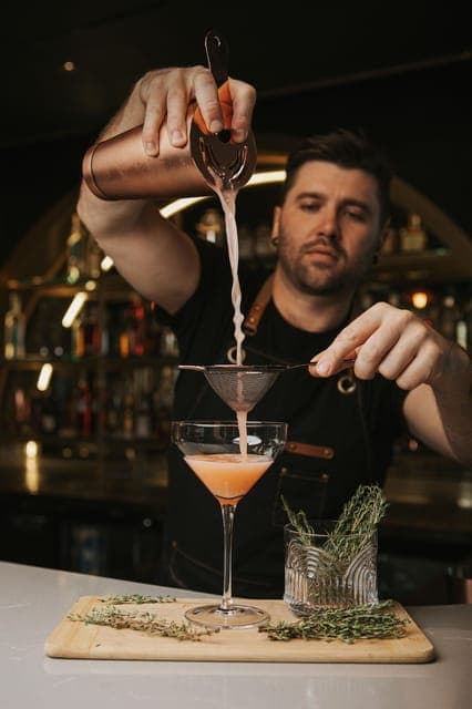 1. Chelsea: Guided tour of the Square Distillery - Image 1