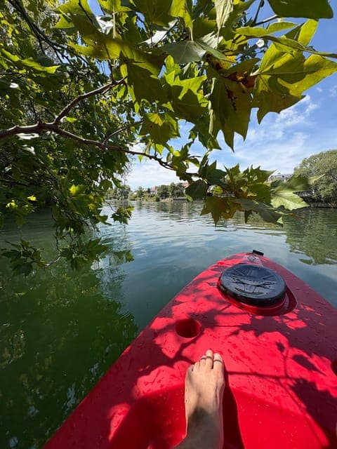 Neuilly Plaisance: Self-service kayak and paddleboard rental Gallery Image 4