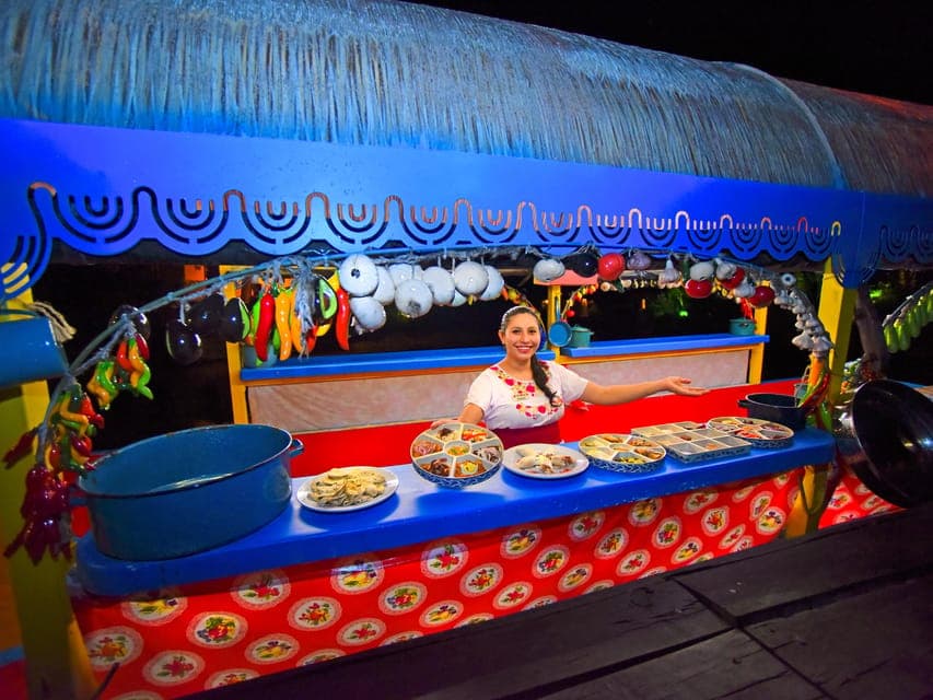 From Playa del Carmen: All-Inclusive Xoximilco Park Admission Gallery Image 4