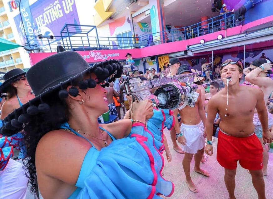 Coco Bongo Beach Party Experience Gallery Image 3