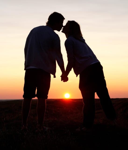 Pacifica: Photography Studio Session at Rockaway Beach Gallery Image 1