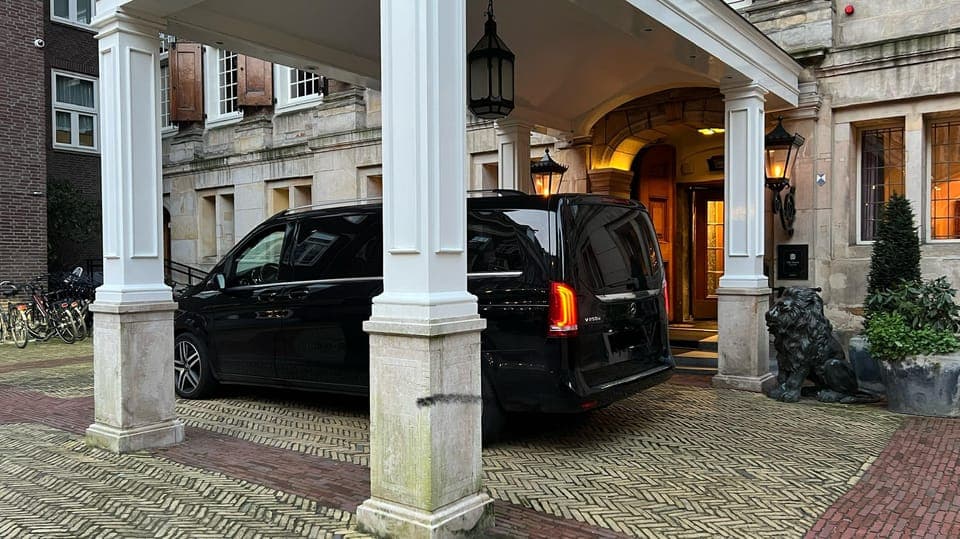 Rent a Car With Driver in Amsterdam (6/8 hours) Gallery Image 3