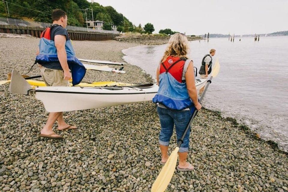 Elliott Bay Sea Kayak Tour Gallery Image 4