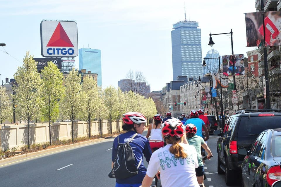 2.5-Hour City View Bike Tour Gallery Image 2
