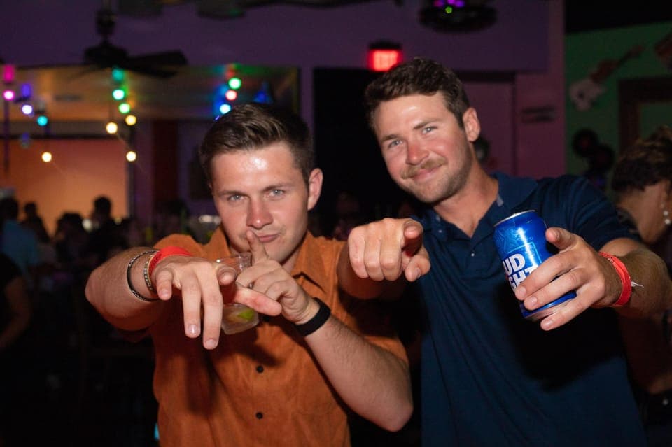 Austin Bar Crawl: Austin's 6th Street Bar Crawl - Image 4