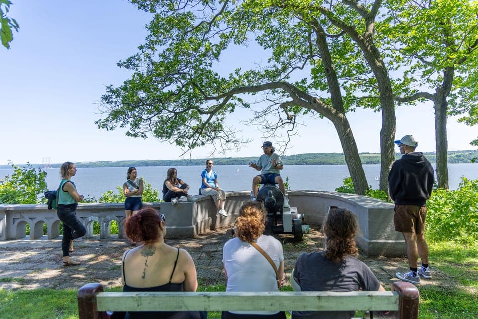 Ile d'Orléans Guided E-Bike Tour with Tastings Gallery Image 3