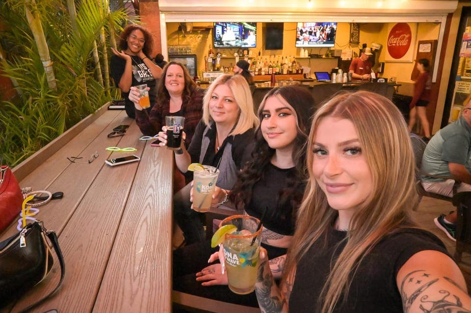 Ft. Lauderdale: Boos and Booze Haunted Pub Crawl Gallery Image 3