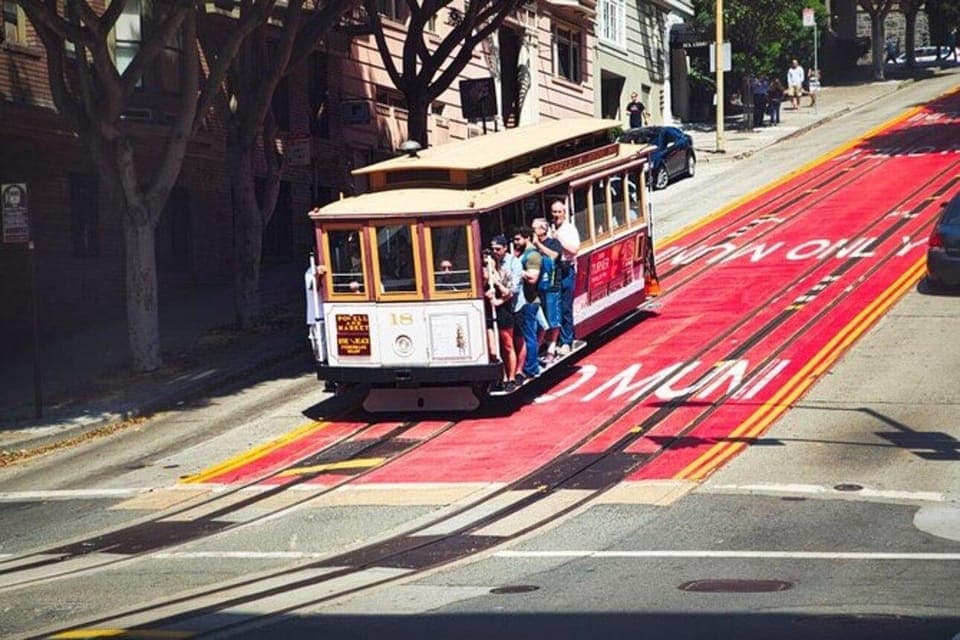AFTER DARK: Cable Car with App-Based Tour Gallery Image 4