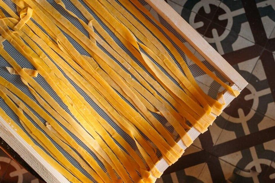 Handmade Spaghetti with Italian Mamas & Lunch Gallery Image 2