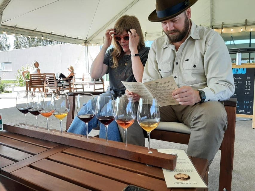 Niagara Falls, Canada: Escarpment Boutique Wine Tour Gallery Image 4