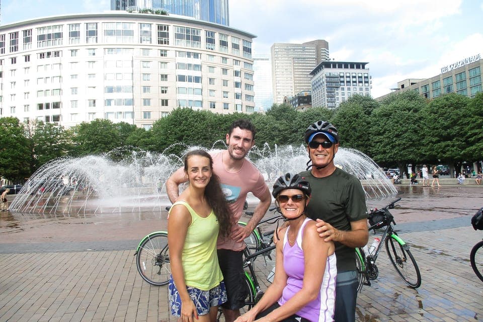 2.5-Hour City View Bike Tour Gallery Image 4