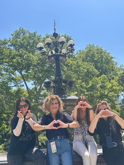 Guided Pedicab Tour of Central Park Gallery Image 4