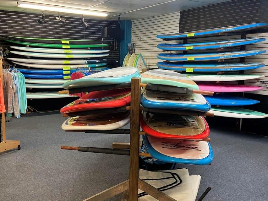 Paddleboard Rental at Ski World - Image 6