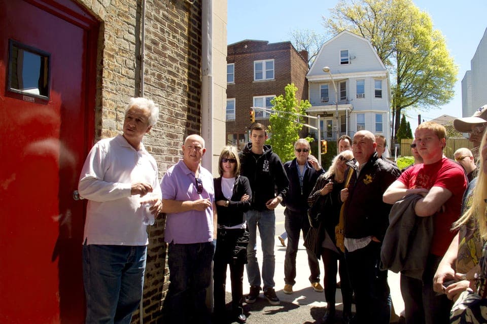 10. The Sopranos Filming Locations Bus Tour - Image 10