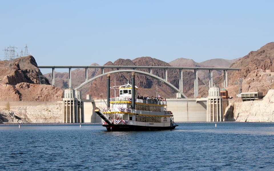 Hoover Dam: 90-Minute Midday Sightseeing Cruise Gallery Image 1