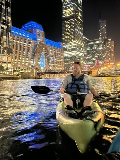 Moonlight Paddle Tour on the Chicago River Gallery Image 4