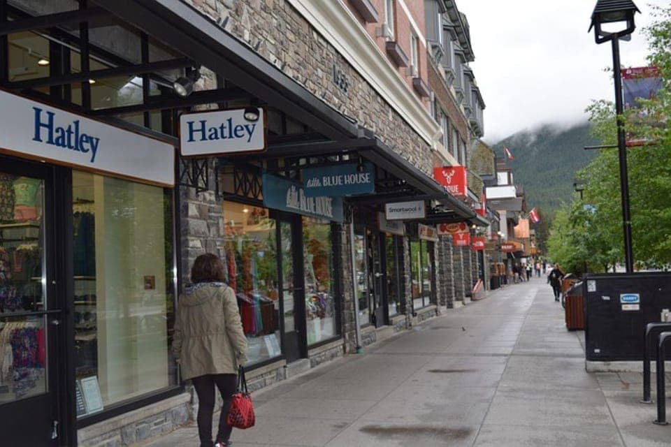 Banff: Single Day Private Tour Gallery Image 2