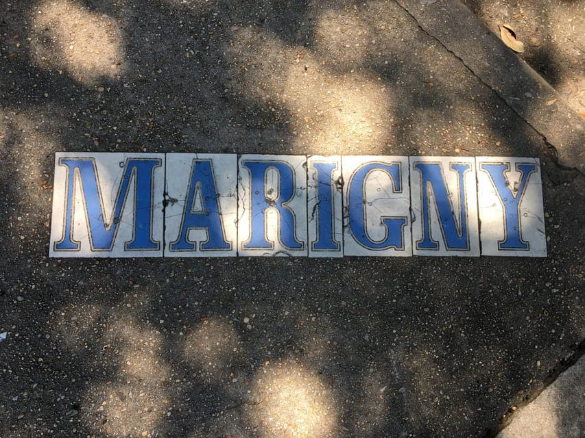 45 minutes in the Marigny Triangle Gallery Image 1