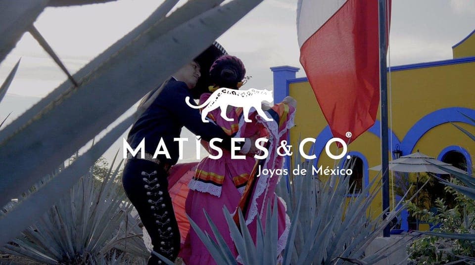 Discover the essence of playa del carmen: tequilera, jewelry and 5th avenue. Gallery Image 4