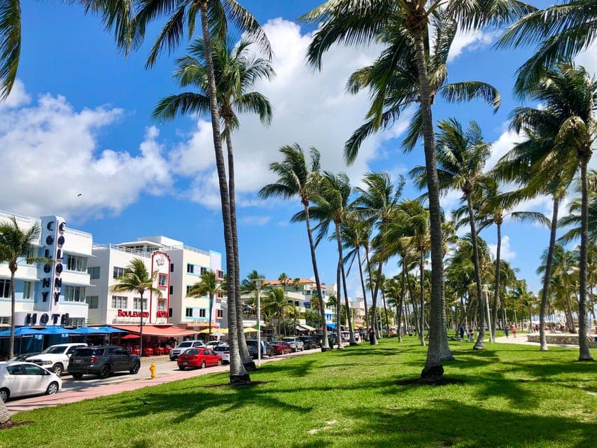 Miami Beach: Guided Tour with Expert Local Guide Gallery Image 4