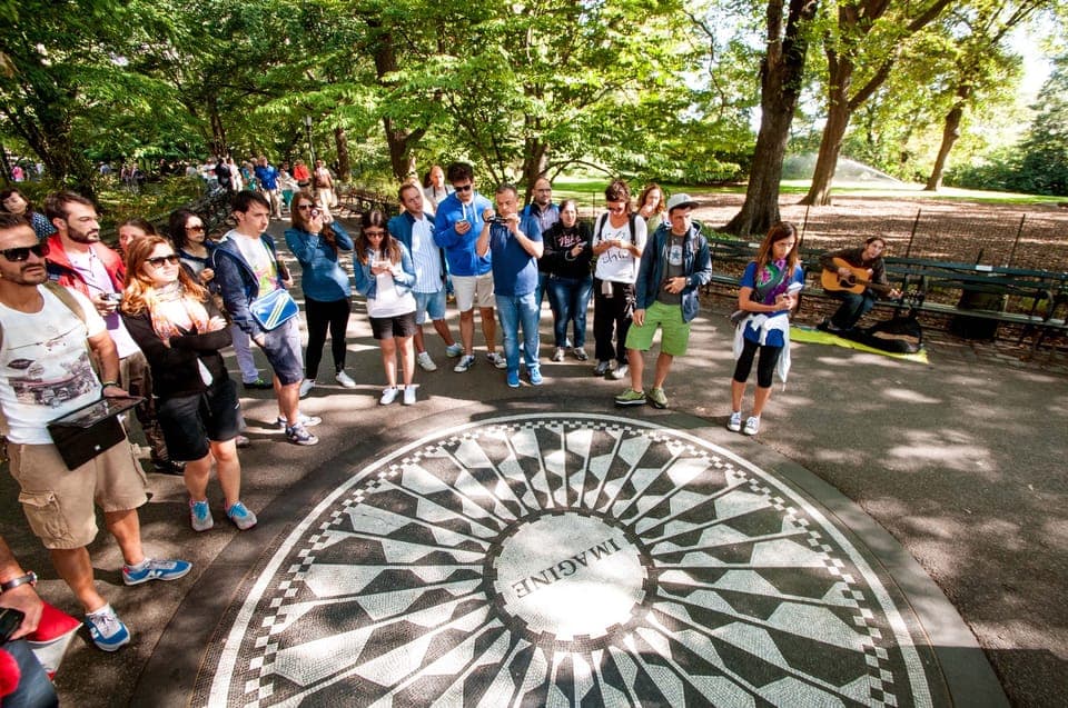 Bus Tour from Manhattan Gallery Image 2