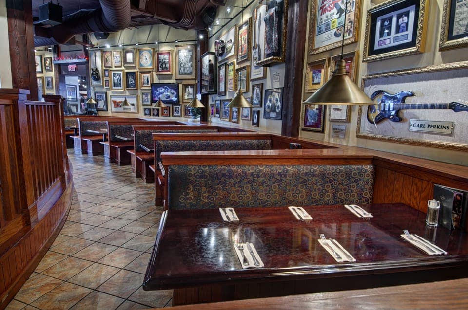 Meal at Hard Rock Cafe San Francisco at Pier 39 Gallery Image 3