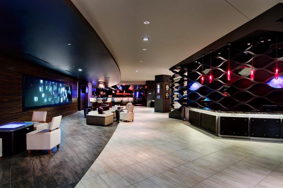 Meal at the Hard Rock Cafe Hollywood Gallery Image 2