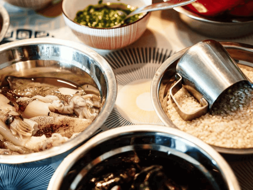 Barcelona Authentic Paella and Sangria Cooking Class Gallery Image 4