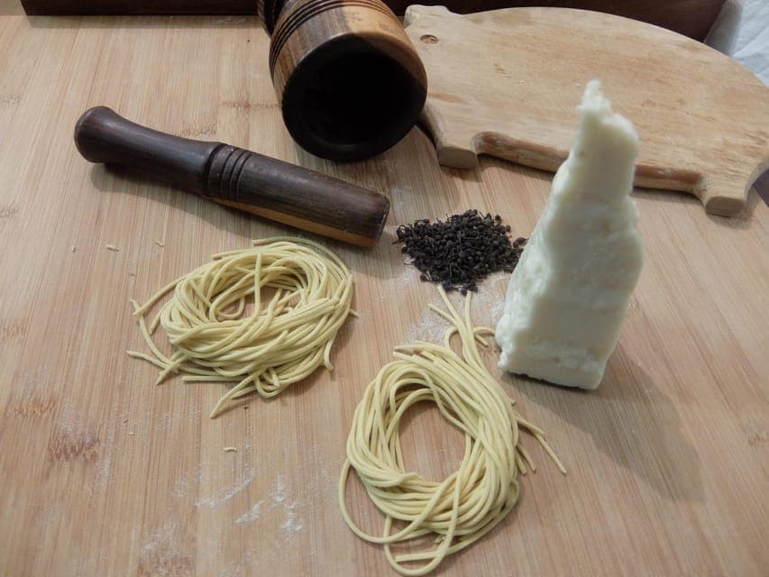 Testaccio:Home Cooking Cacio e Pepe, Amatriciana, Carbonara Gallery Image 3