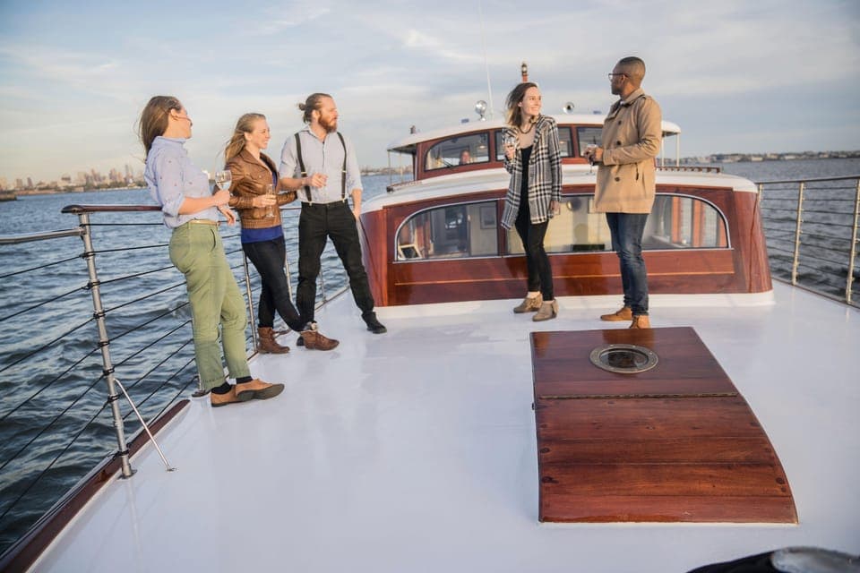 Fall Foliage Cruise on the Hudson River Gallery Image 4