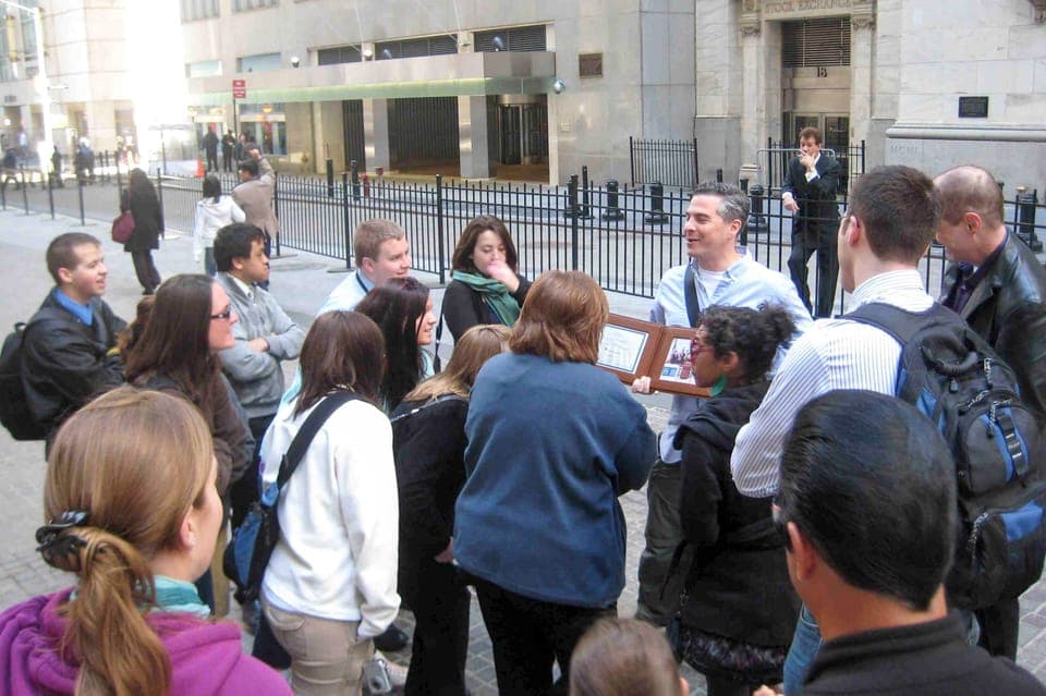 Wall Street Insider Tour with a Finance Professional Gallery Image 3