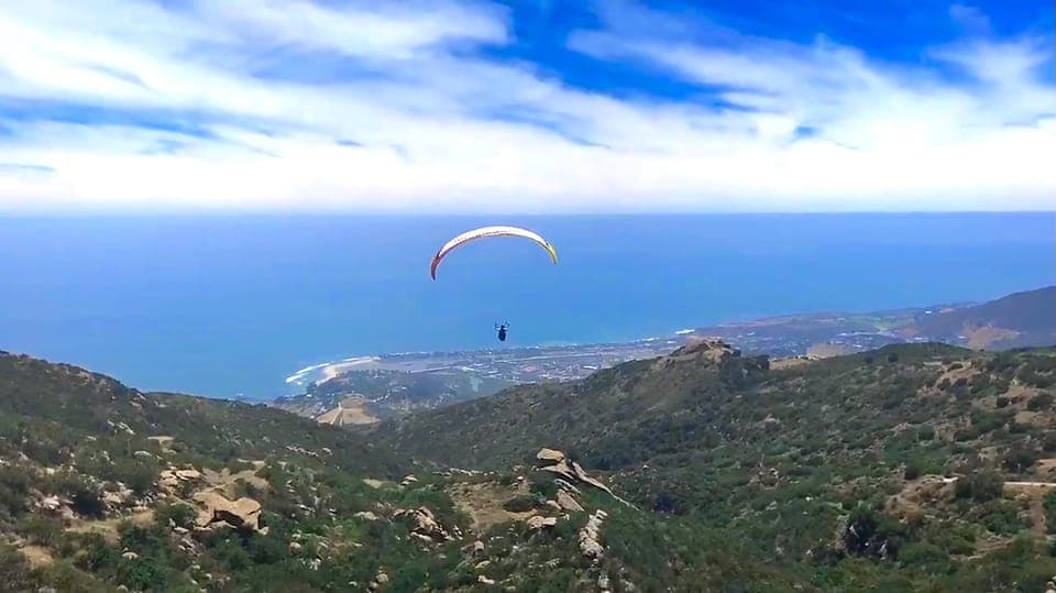 Malibu Hills to Beach: Tandem Paragliding Flight Adventure Gallery Image 2