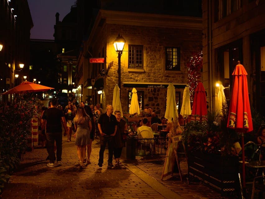 Old Montreal at Twilight Walking Tour Gallery Image 3