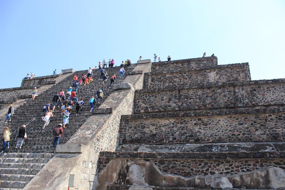 Private Teotihuacan Archeological Tour Gallery Image 2