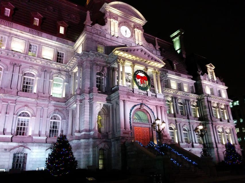 Old Montréal Small-Group Christmas Tour Gallery Image 3
