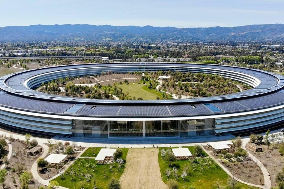 Silicon Valley Tech Small-Group Tour Gallery Image 4