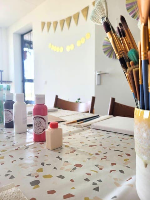 Paint and Sip Workshop for (Bachelorette) Parties Gallery Image 4