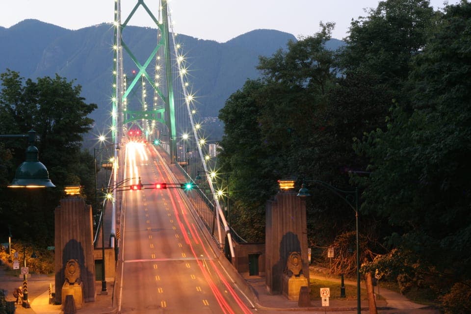 Vancouver City and Capilano Park Private Tour Gallery Image 3