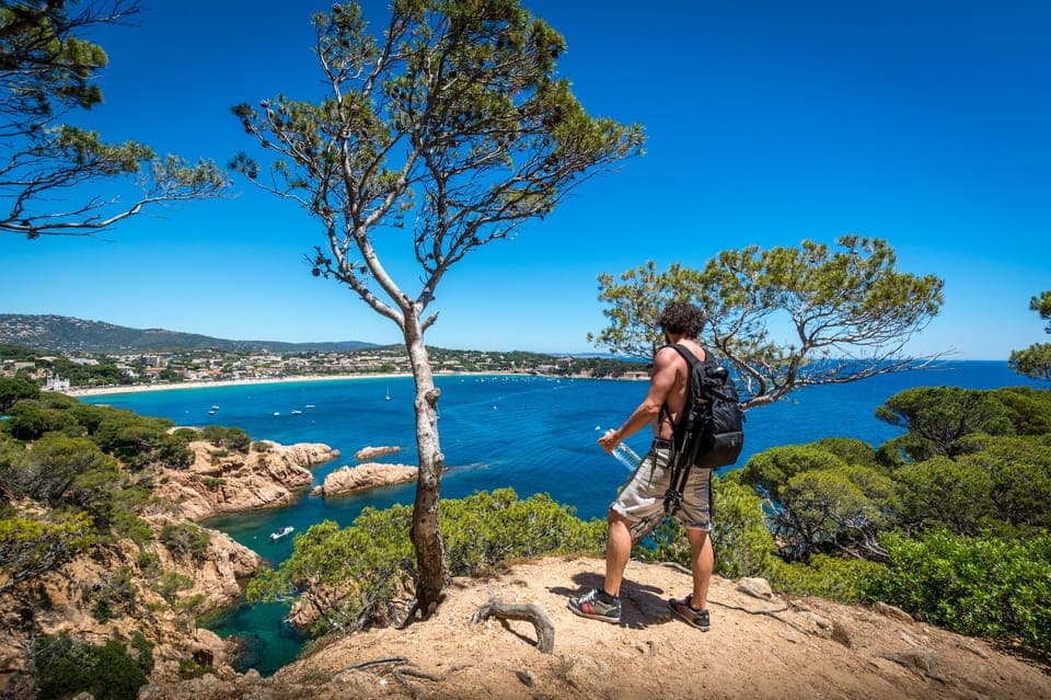 Tour Costa Brava: Coastal Trails, Snorkel, Cliff-Jump & Meal Gallery Image 3