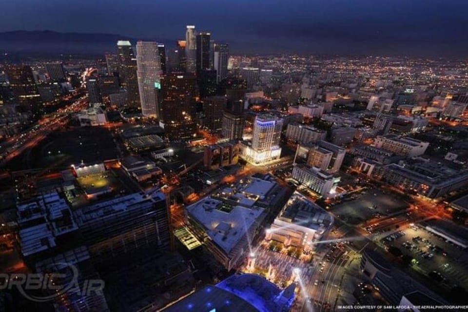 24. Burbank: 1 Hour Private Romantic Sunset Helicopter Tour - Image 24