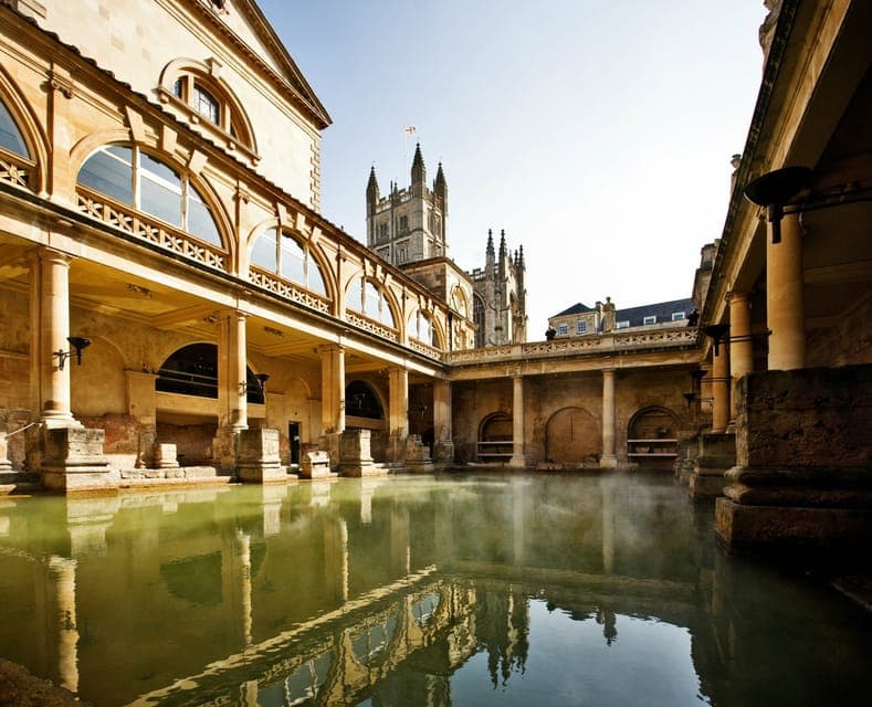 From London: Bath, Avebury and Lacock Village Day Trip - Image 6